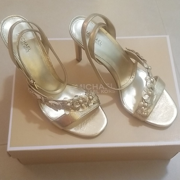 Brand New Sandals - Picture 4 of 5